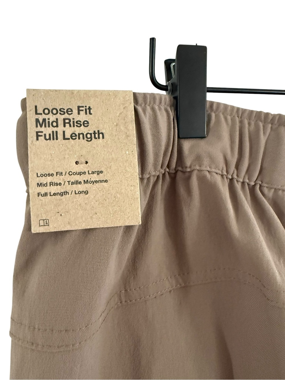 Nike ACG Wide Leg Cargo Pants in Taupe - Picture 9 of 11